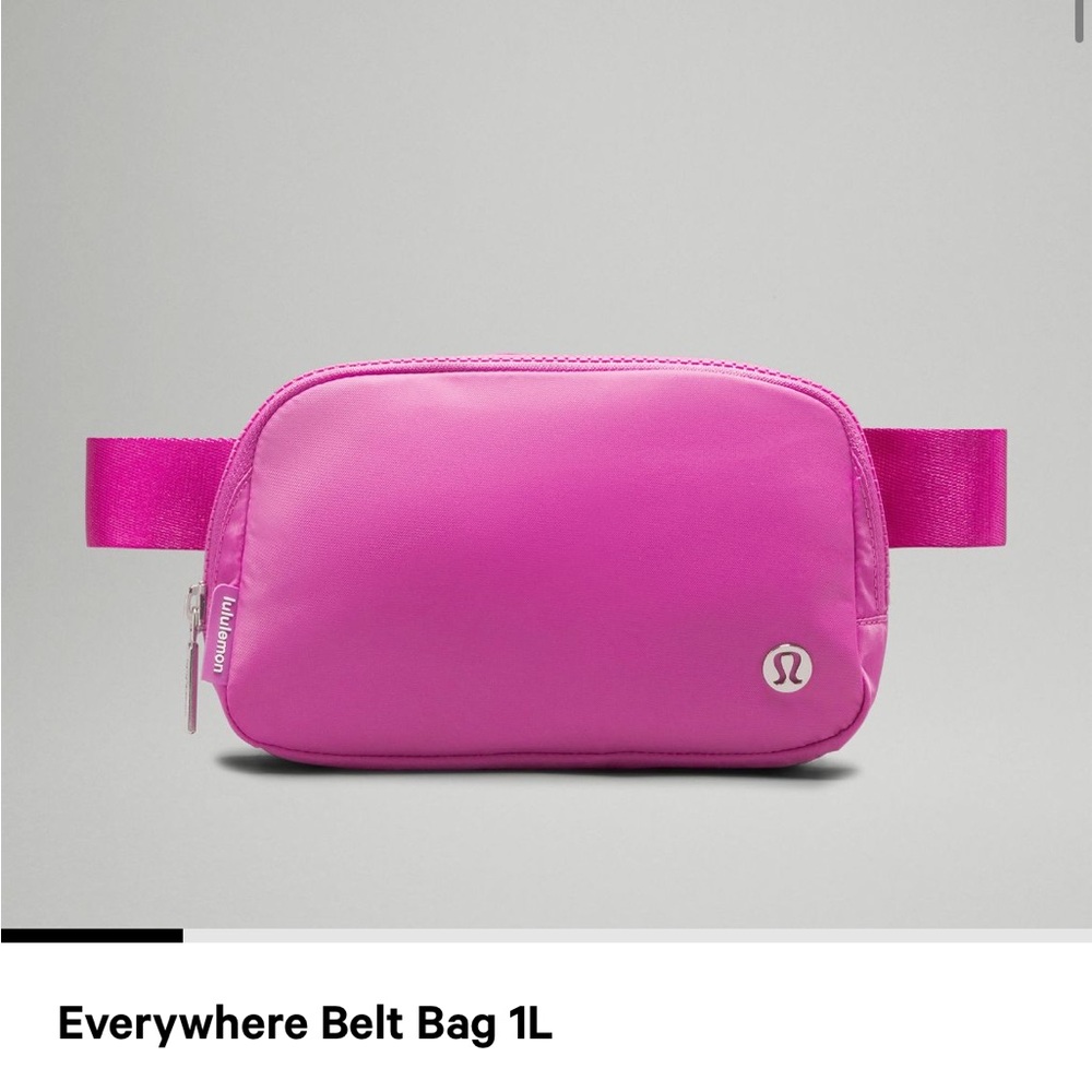 NWT Lululemon Everywhere Belt Bag Sonic Pink